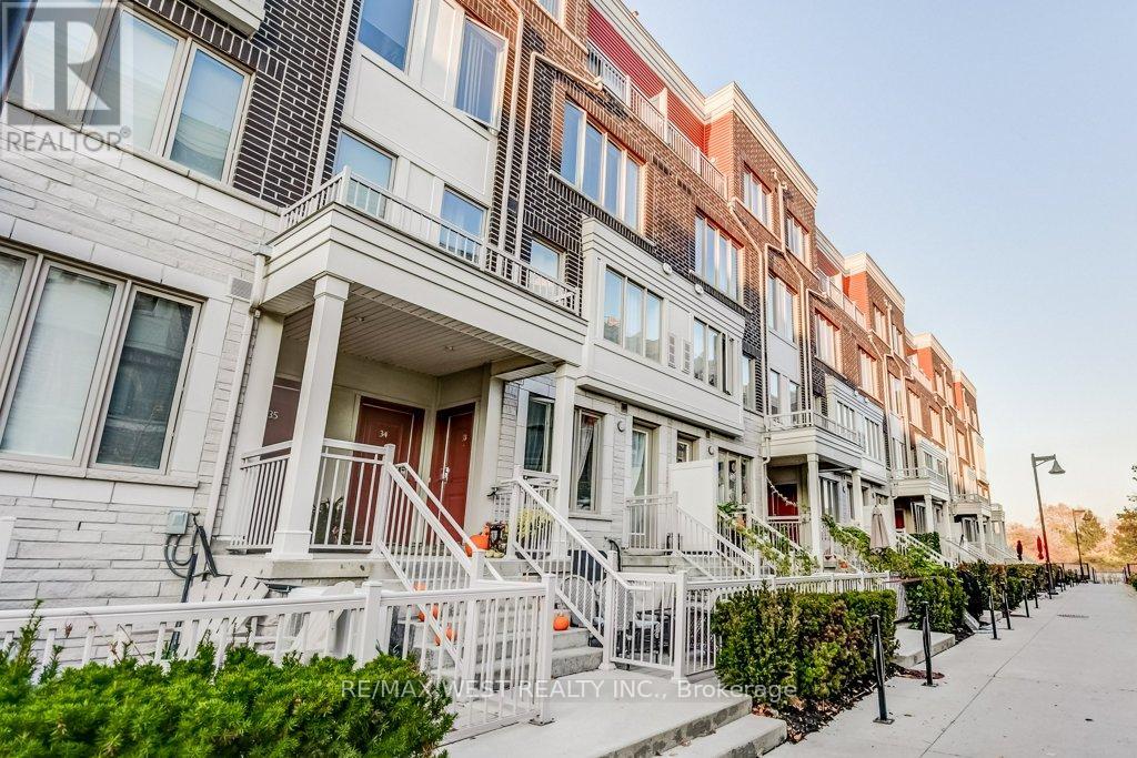 34-125 Long Branch, Toronto, ON, M8W 0A9