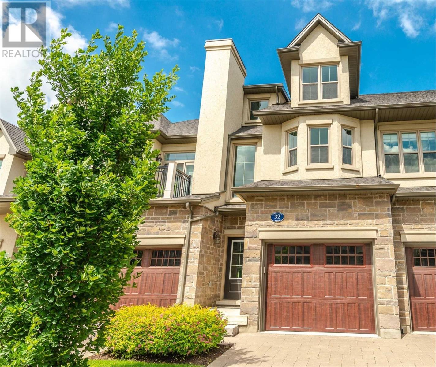 32 Aberdeen Lane South, Niagara-on-the-Lake, ON, L0S 1J0