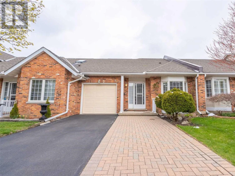 3-810 Golf Links Road, Hamilton, ON, L9K 1J7