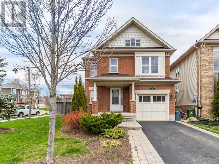 3 Fiddlehead Crescent, Hamilton, ON, L8B 0X8