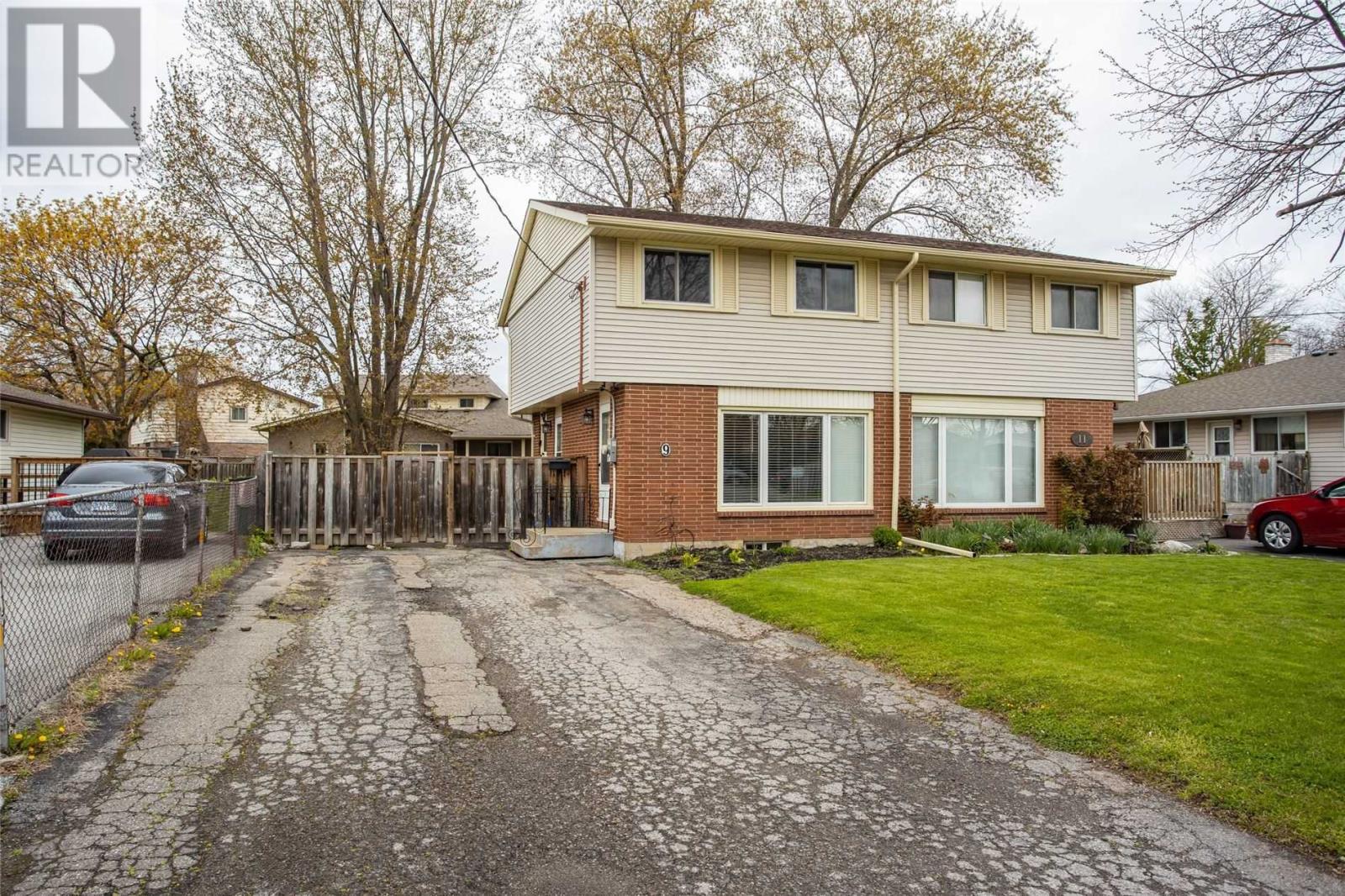 9 Westlake Lane, St. Catharines, ON, L2N 4C9