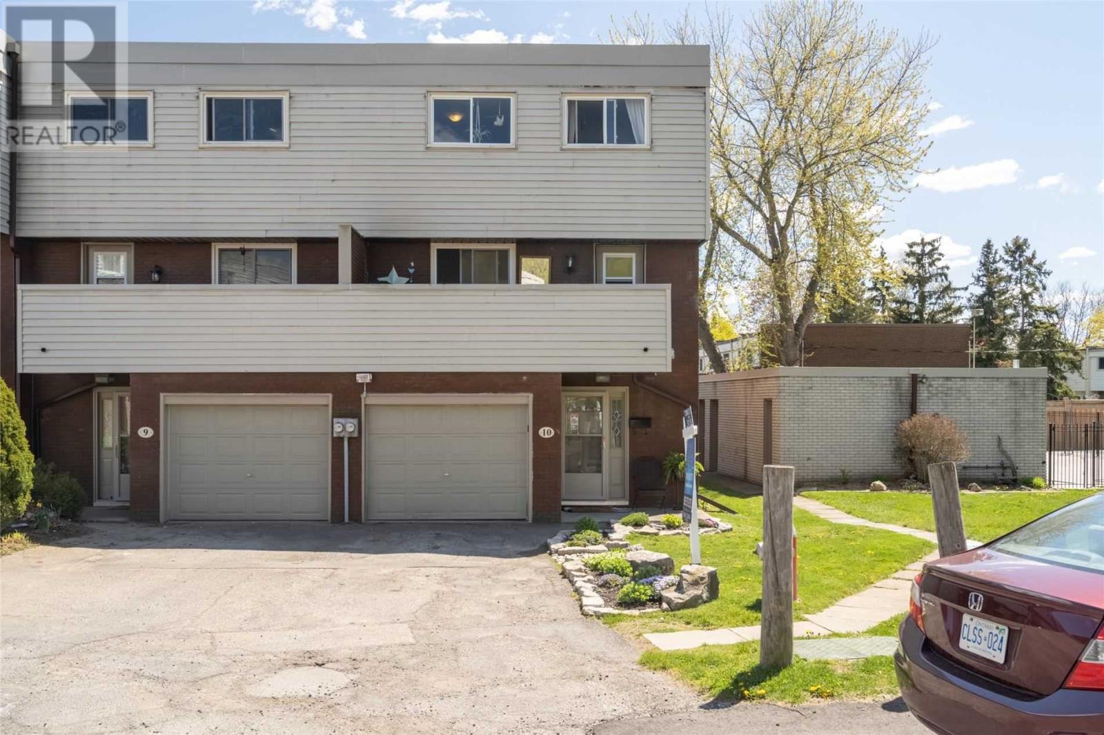 10-23 Watsons Lane, Hamilton, ON, L9H 5G8