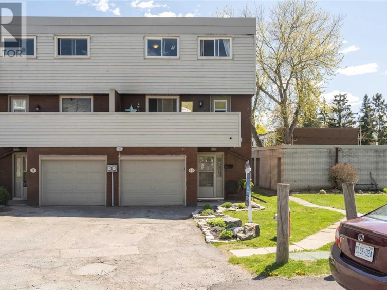 10-23 Watsons Lane, Hamilton, ON, L9H 5G8
