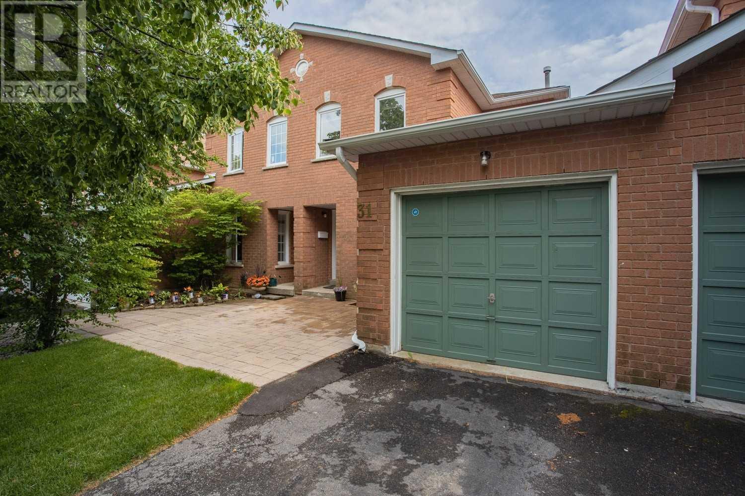 31 Pirie Drive Drive, Hamilton, ON, L9H 6X5