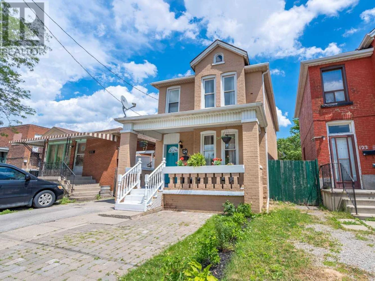 124 Chestnut Avenue, Hamilton, ON, L8L 6K9
