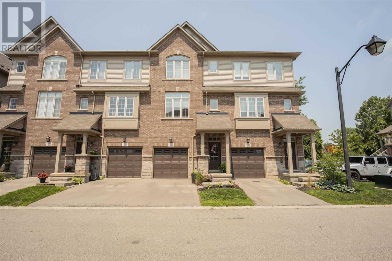 17-257 Parkside Drive, Hamilton, ON, L8B 0W5
