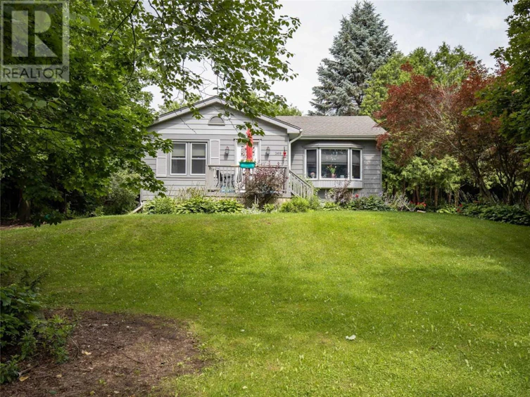 369 Progreston Road, Hamilton, ON, L0R 1H1