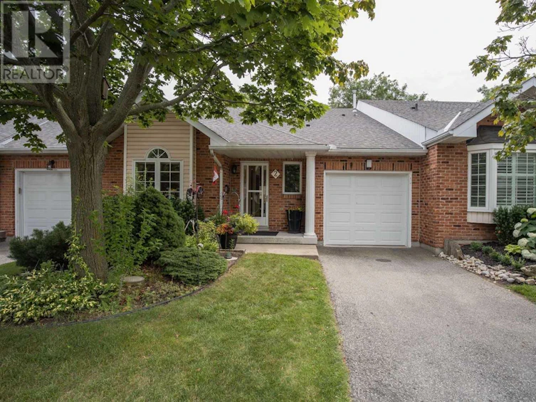 2-20 Meadowlands Boulevard, Hamilton, ON, L9K 1J5