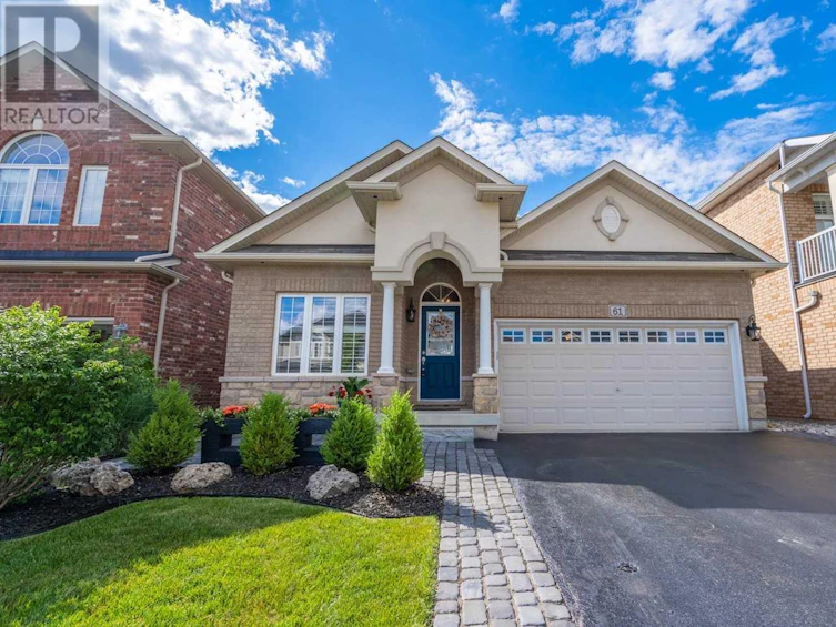 61 Springview Drive, Hamilton, ON, L8B 0V8