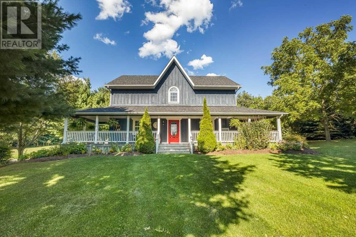898 Centre Road, Hamilton, ON, L8N 2Z7