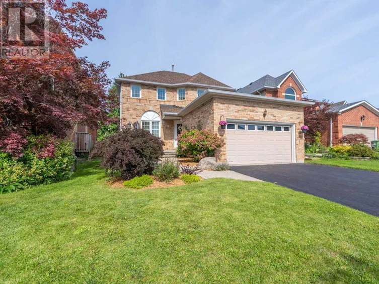 5 Strathroy Crescent, Hamilton, ON, L8B 0N5
