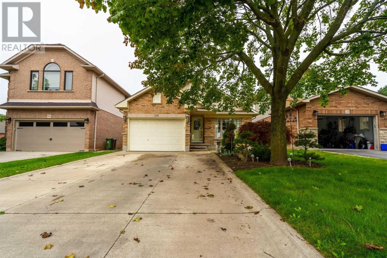 139 Braithwaite Avenue, Hamilton, ON, L9G 5A3