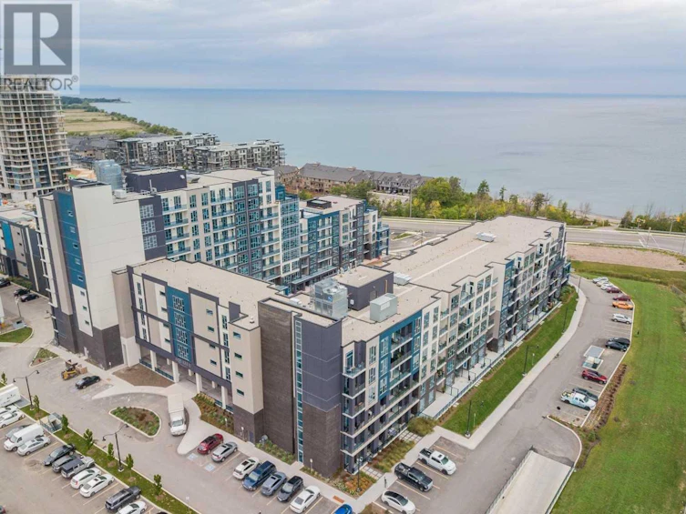 112-16 Concord Place, Grimsby, ON, L3M 0J1