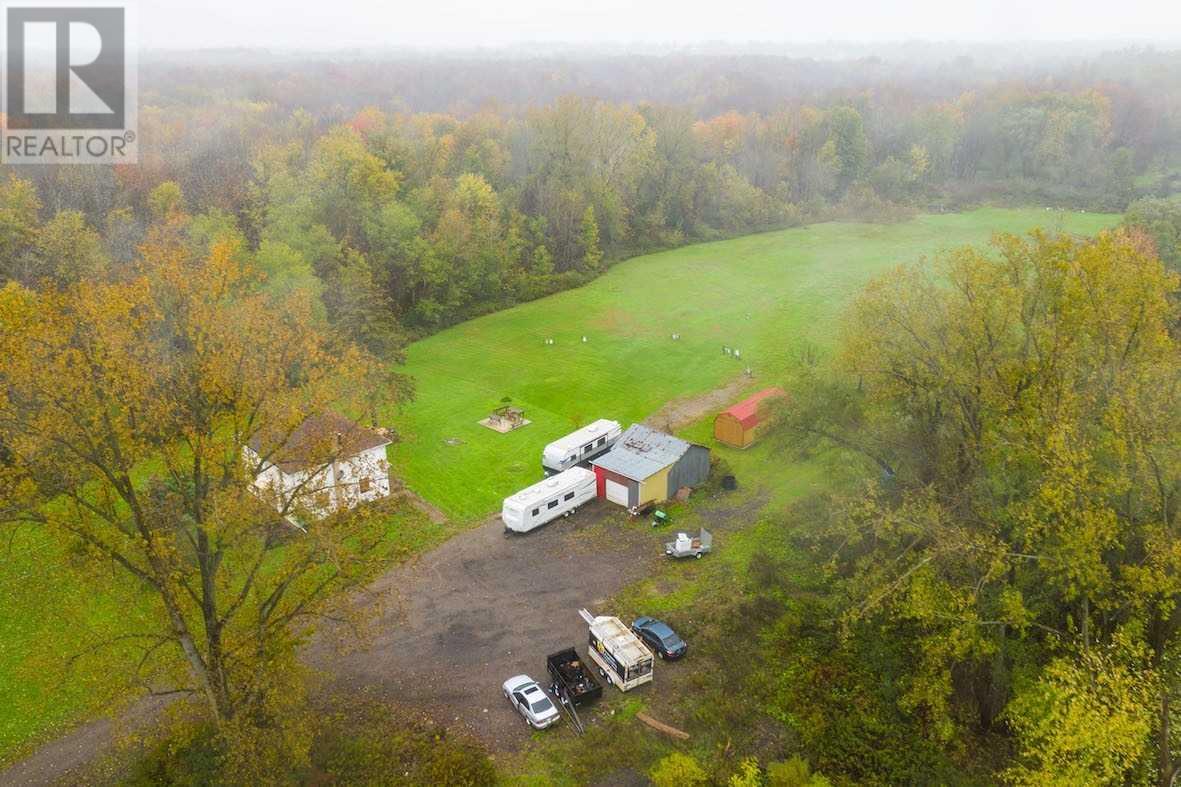 638 Concession 6 Road West, Hamilton, ON, L8B 1M8
