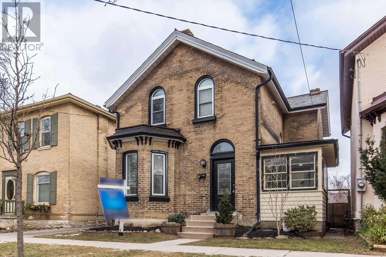 23 Palmerston Avenue, Brantford, ON, N3T 4L1