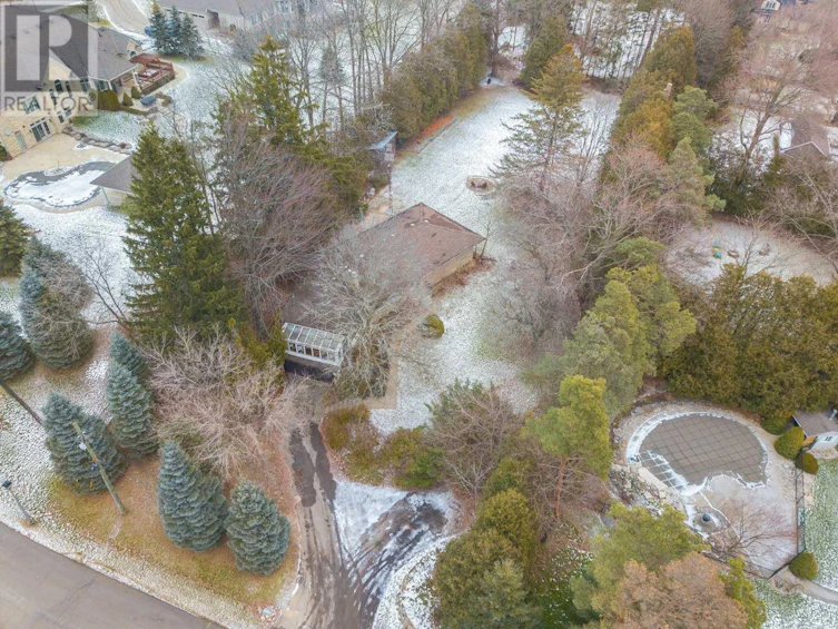 5 Sun Avenue, Hamilton, ON, L9H 5A6