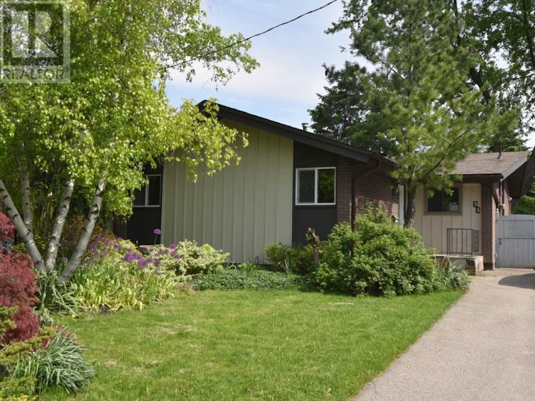 33 Westaway Place, Hamilton, ON, L9C 2E9