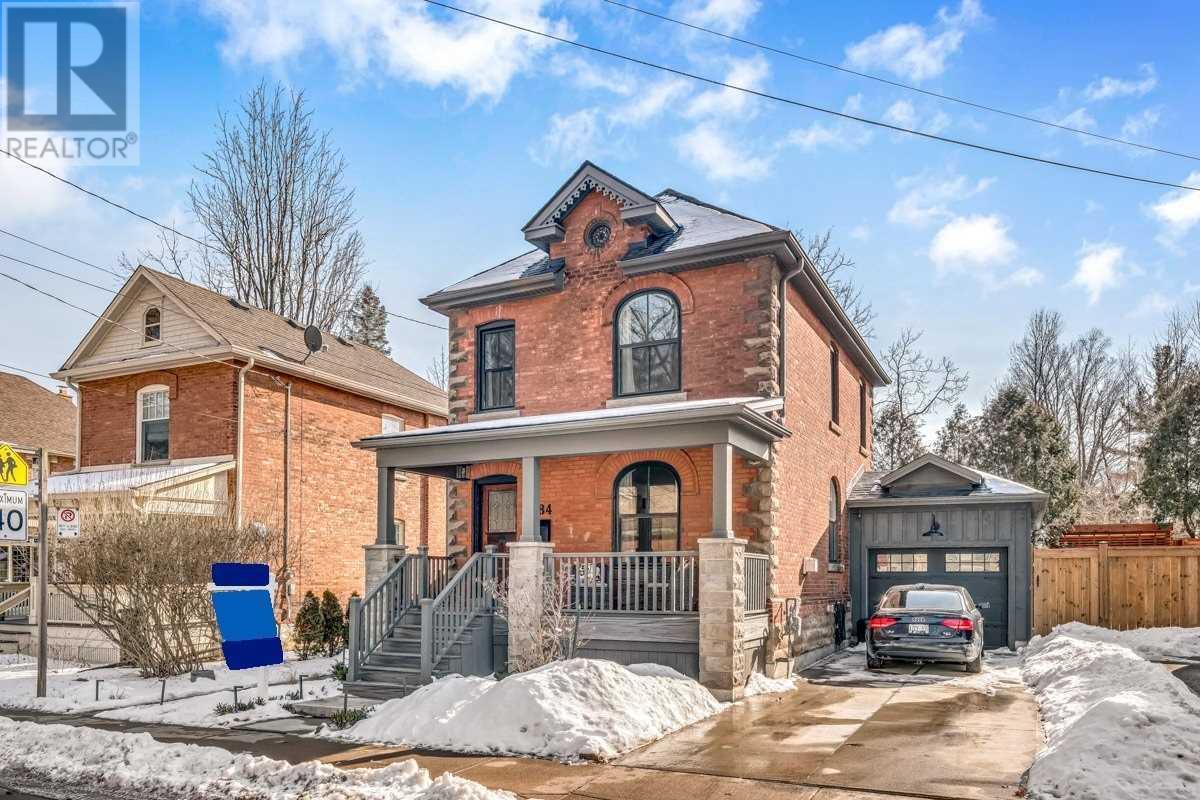84 Victoria Street, Hamilton, ON, L9H 2C2
