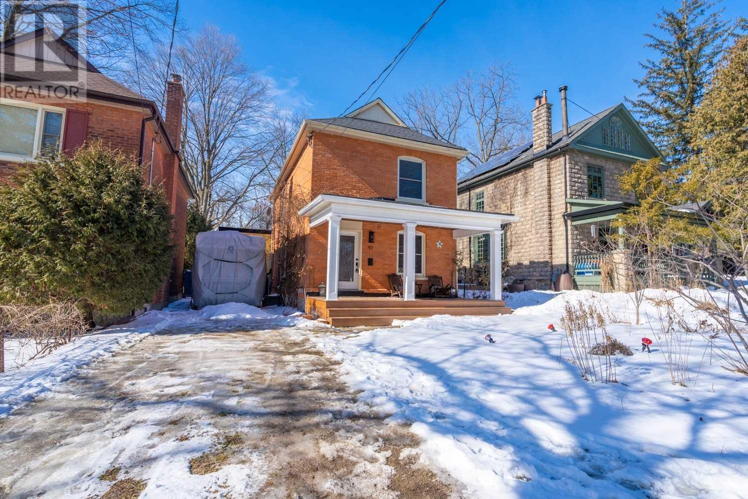 92 Sydenham Street, Hamilton, ON, L9H 2V3
