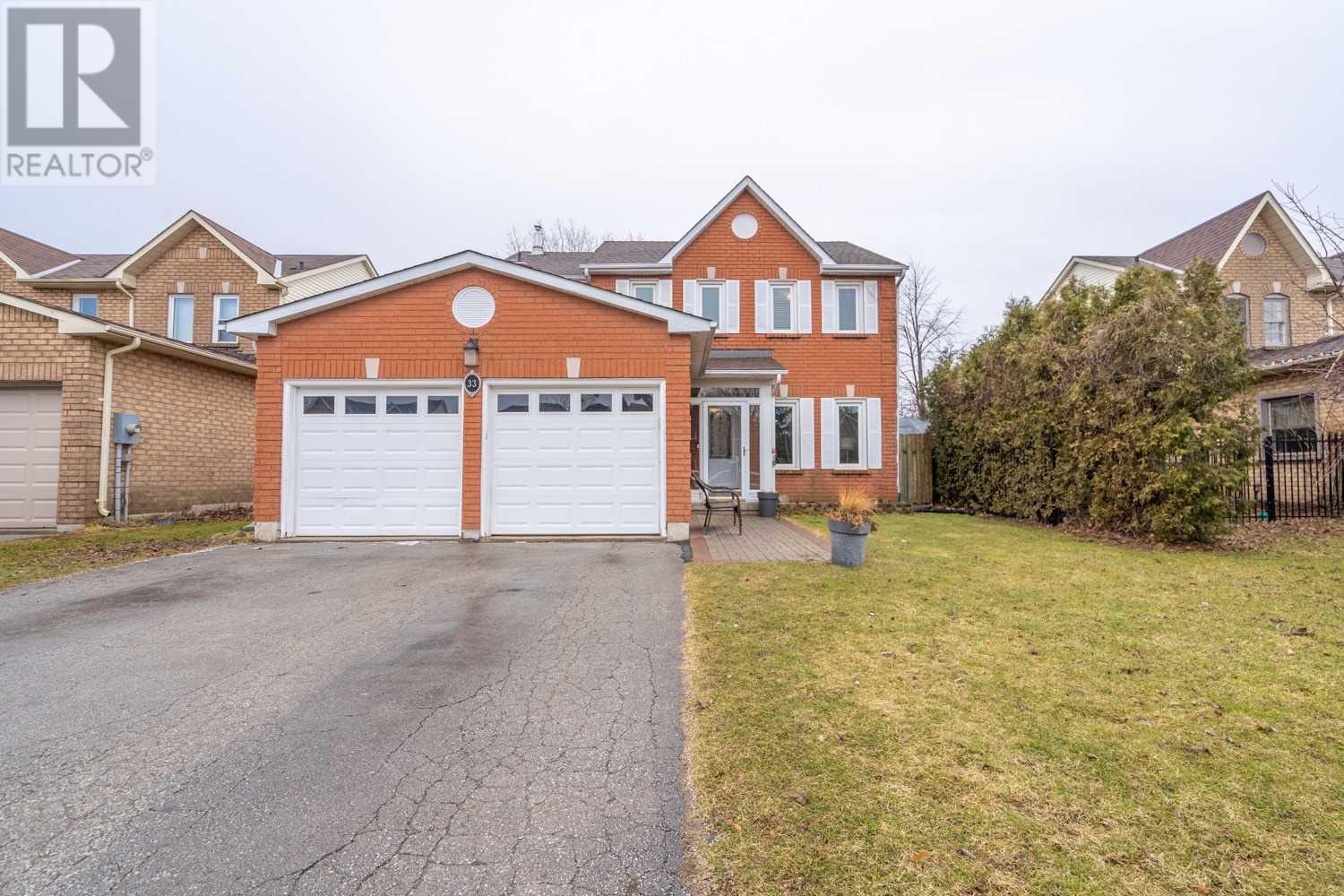 33 Meaghan Street, Hamilton, ON, L0R 2H5