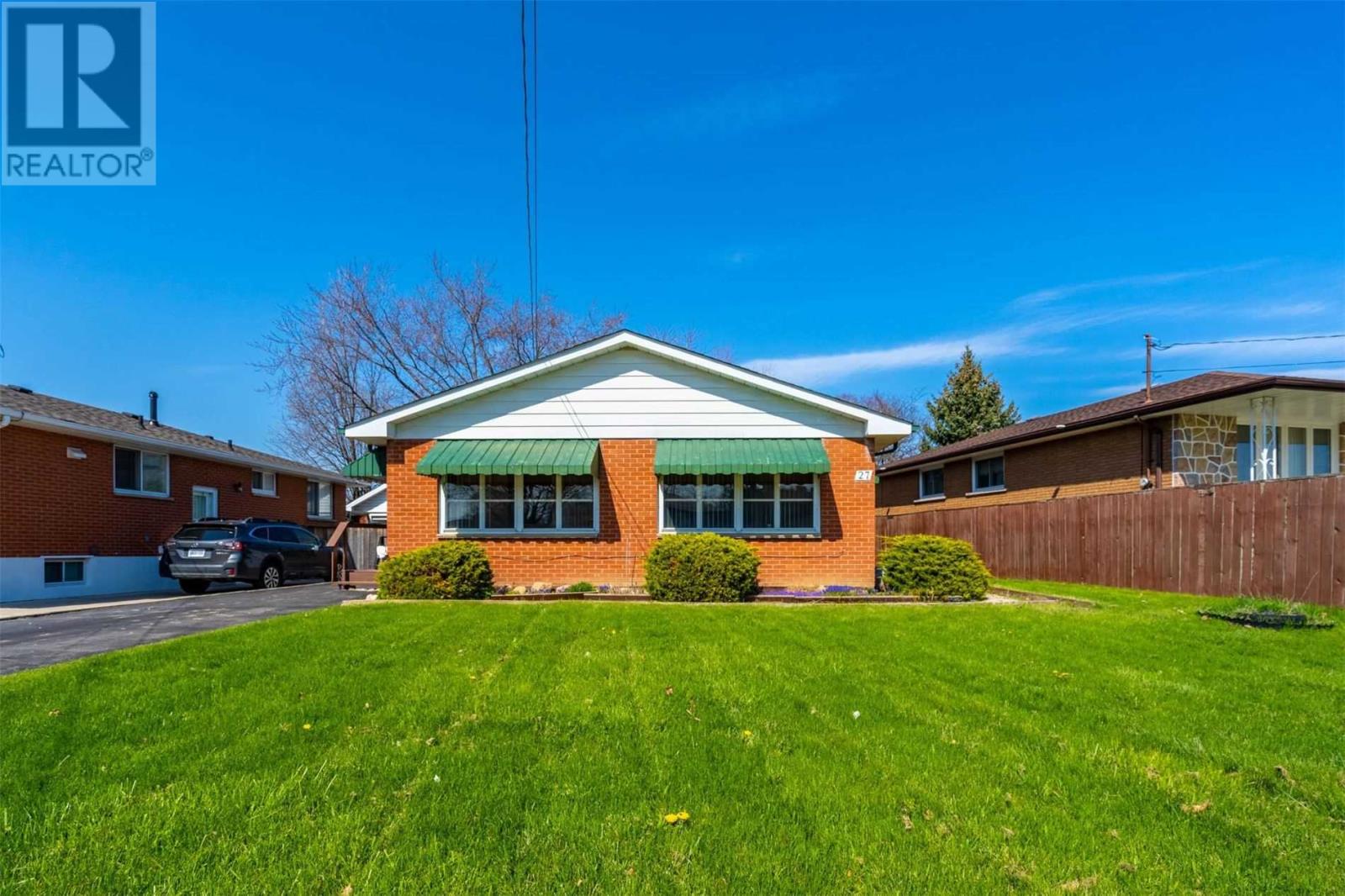 27 Eugene Street, Hamilton, ON, L8H 2R1