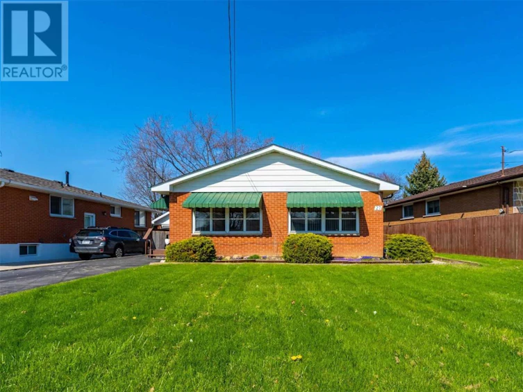 27 Eugene Street, Hamilton, ON, L8H 2R1