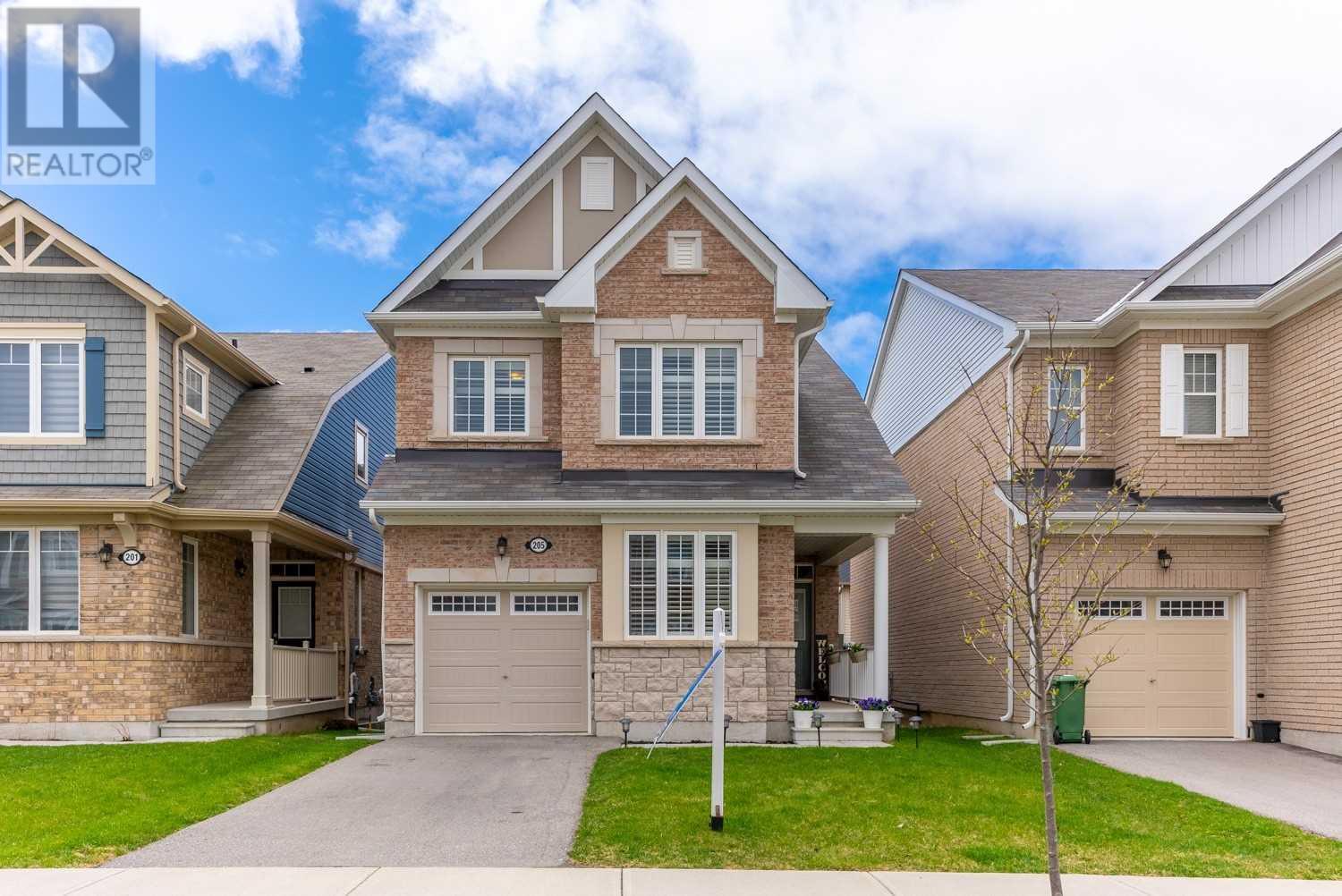 205 Stillwater Crescent, Hamilton, ON, L8B 1V5