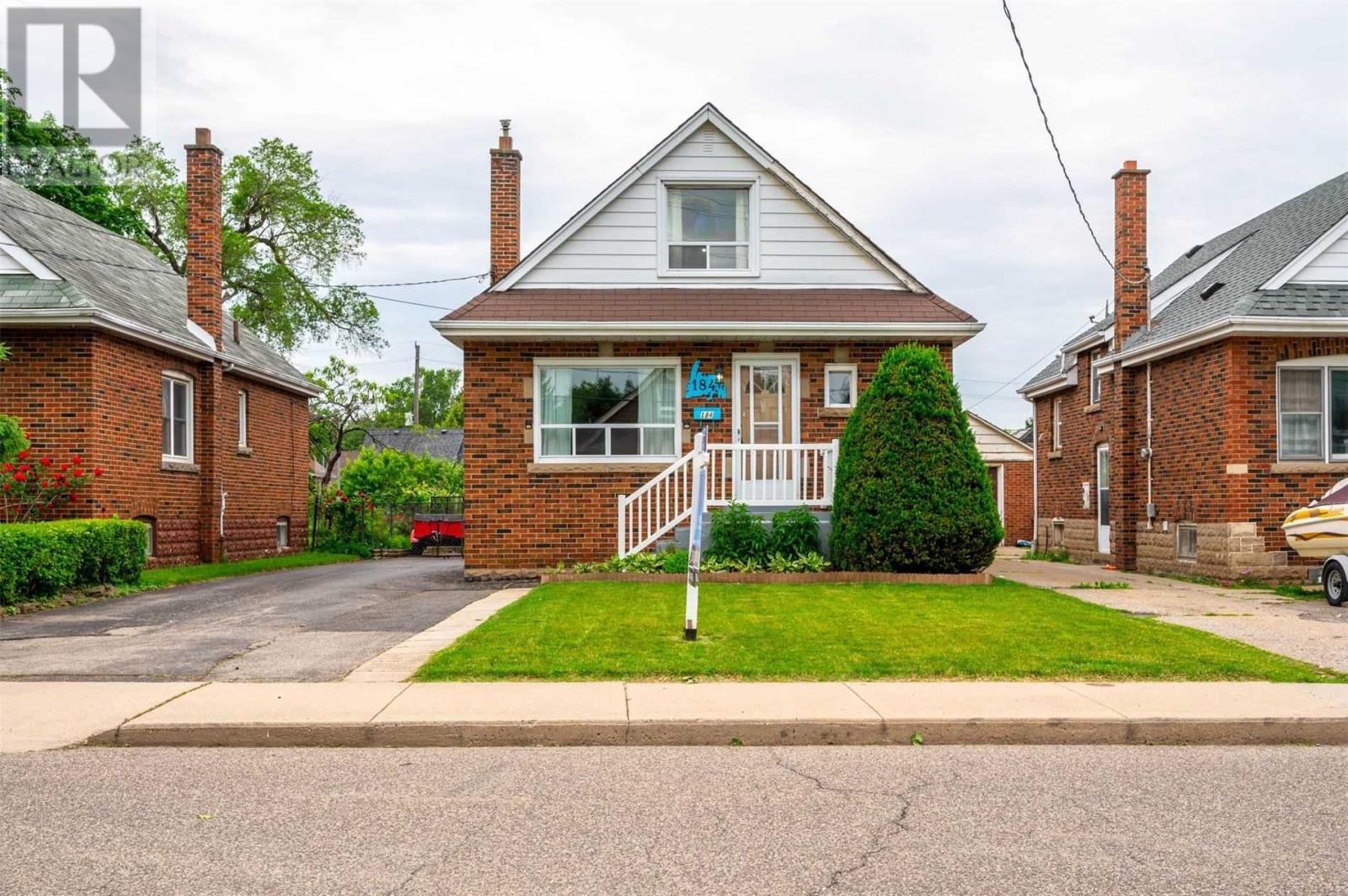 184 Bell Avenue, Hamilton, ON, L8K 3E6