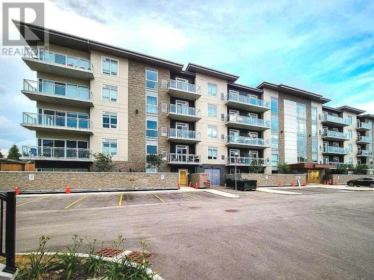 213-16 Markle Crescent, Hamilton, ON, L9G 0H4