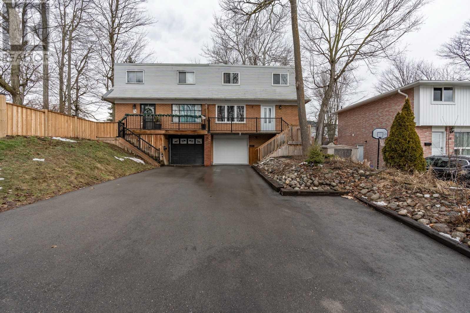 72 Ingleside Drive, Kitchener, ON, N2M 2G8