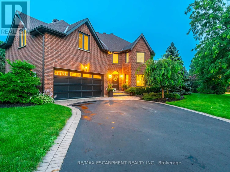 27 Meander Close, Hamilton, ON, L0R 1H1