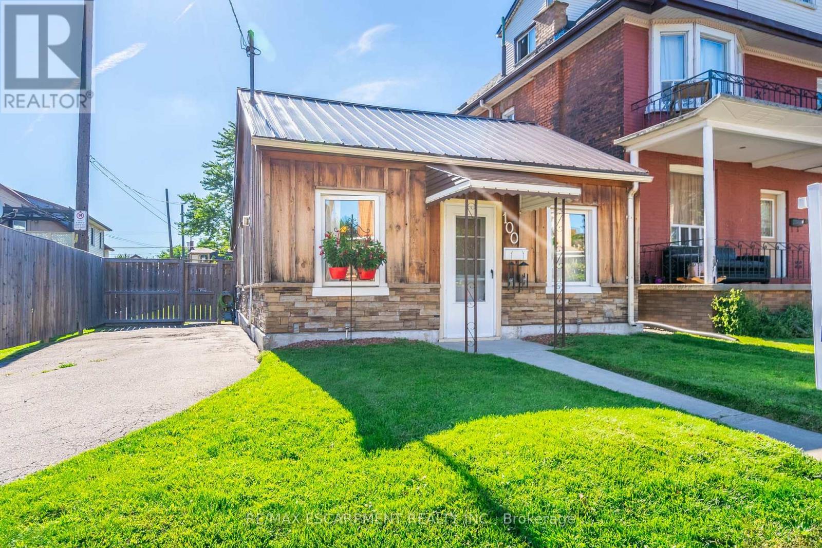 100 Tisdale Street North, Hamilton, ON, L8L 5M6