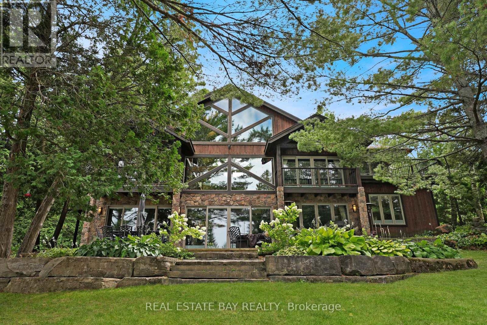 1043 Destination Drive, Highlands East, ON, K0L 1C0