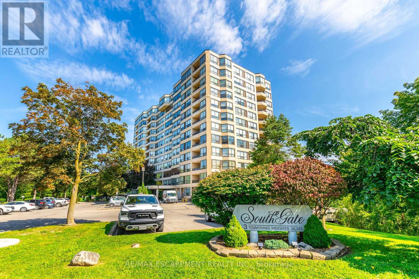 908-3 Towering Heights Boulevard East, St. Catharines, ON, L2T 4A4