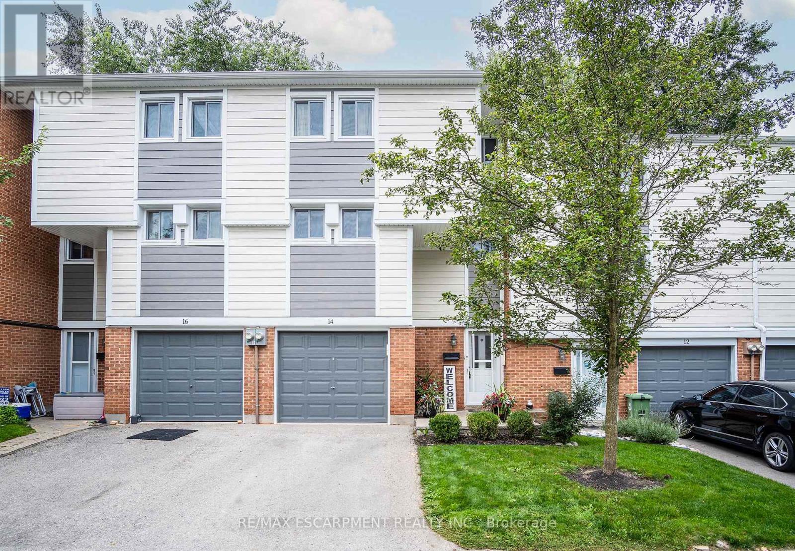 14 Carolin Court West, Hamilton, ON, L9H 5P3