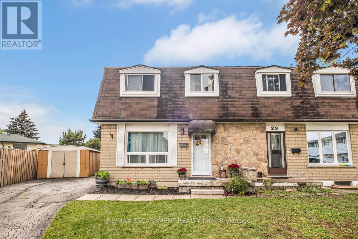 21 Glebe Court, Hamilton, ON, L9C 6A9