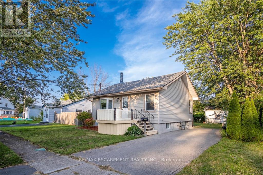 1 Phyllis Street, Fort Erie, ON, L2A 3Y1