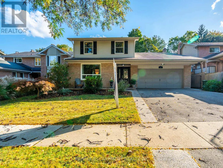 10 Ravine Drive, Hamilton, ON, L9H 6K6