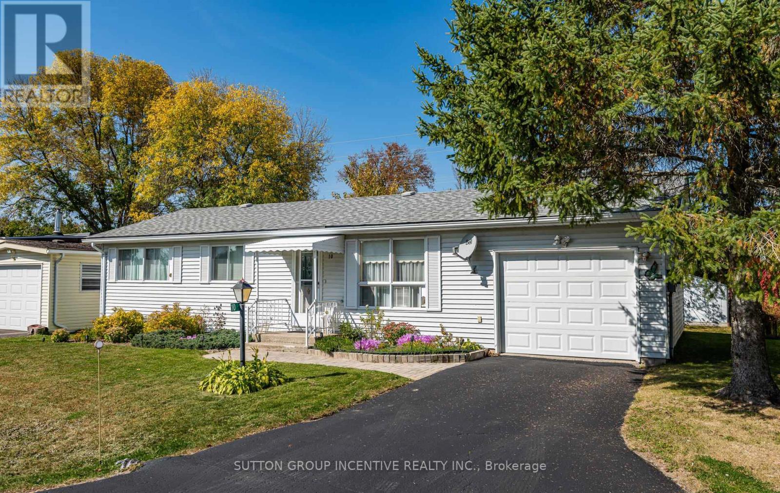 10 Cedar Street, Kawartha Lakes, ON, House For Sale REW