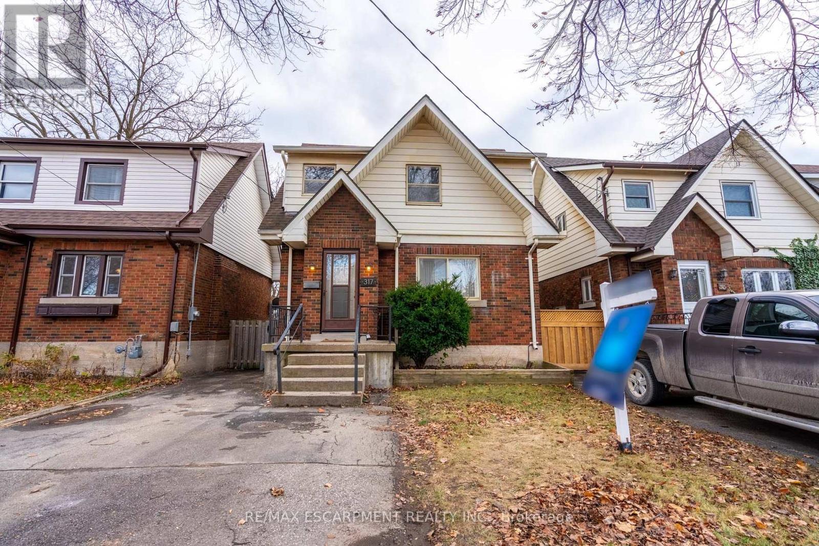 317 Nelson Street, Brantford, ON, N3S 4E2