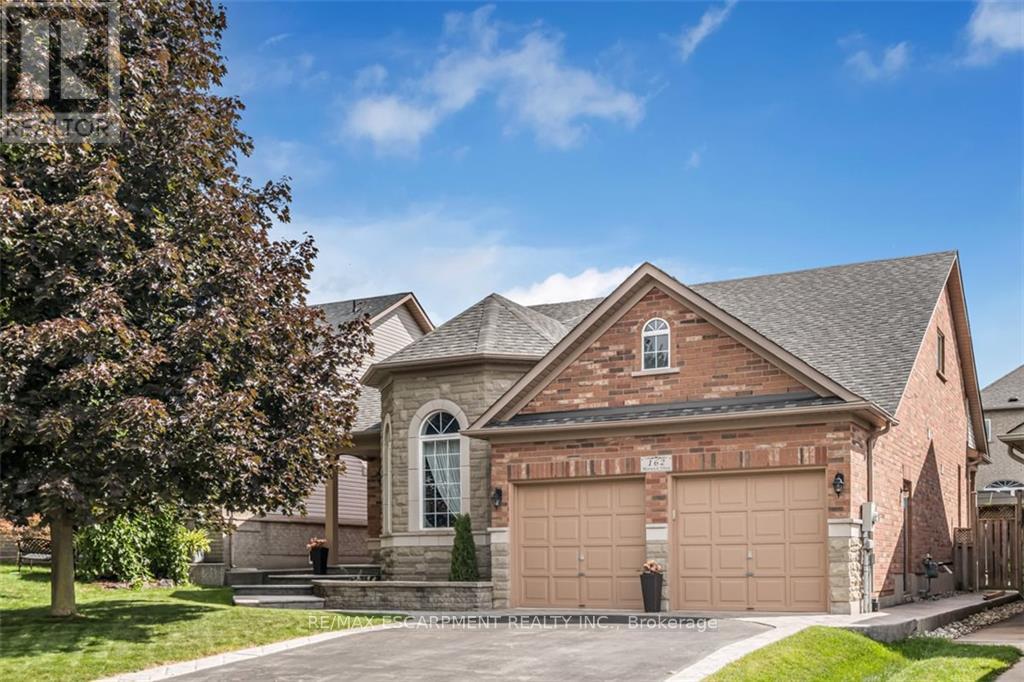 162 Morwick Drive, Hamilton, ON, L9G 4Z5