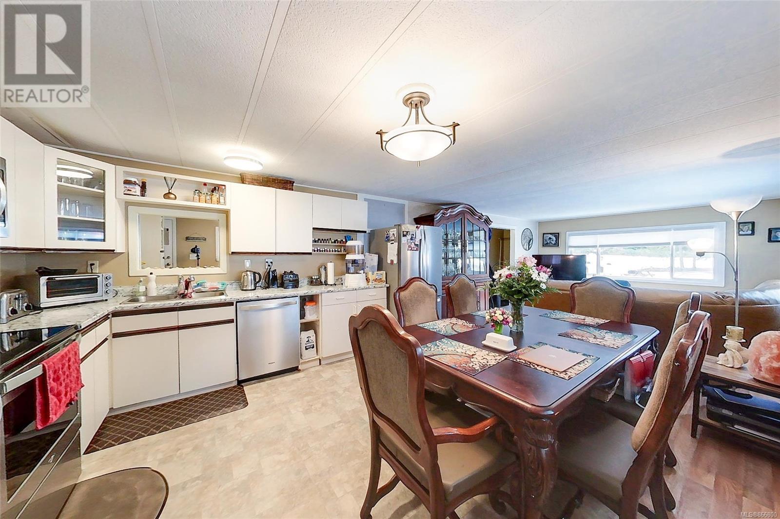 36-2130 Errington, Errington, BC, V0R 1V0