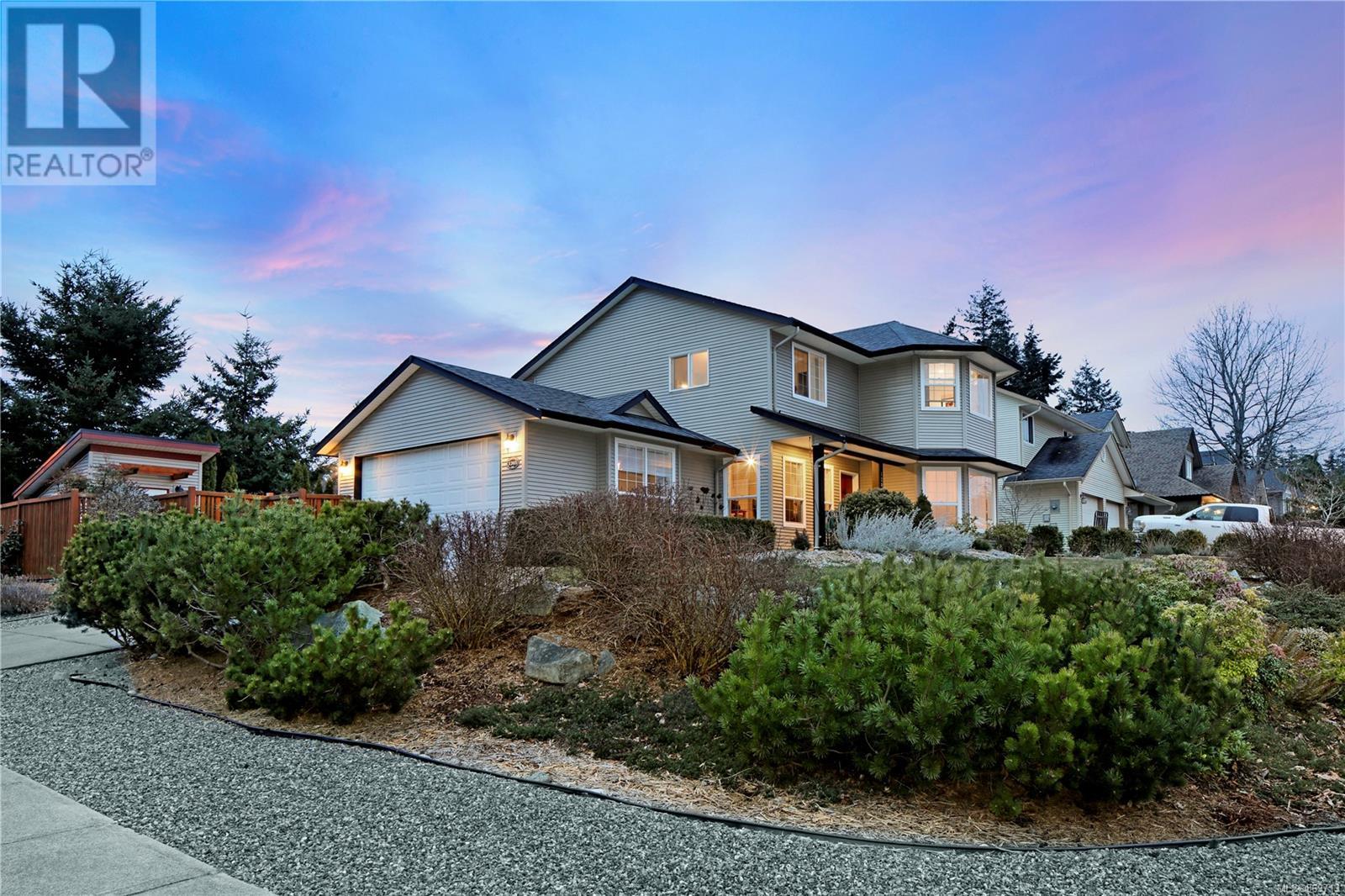 1203 Gardener Way, Comox, BC, V9M 4H5