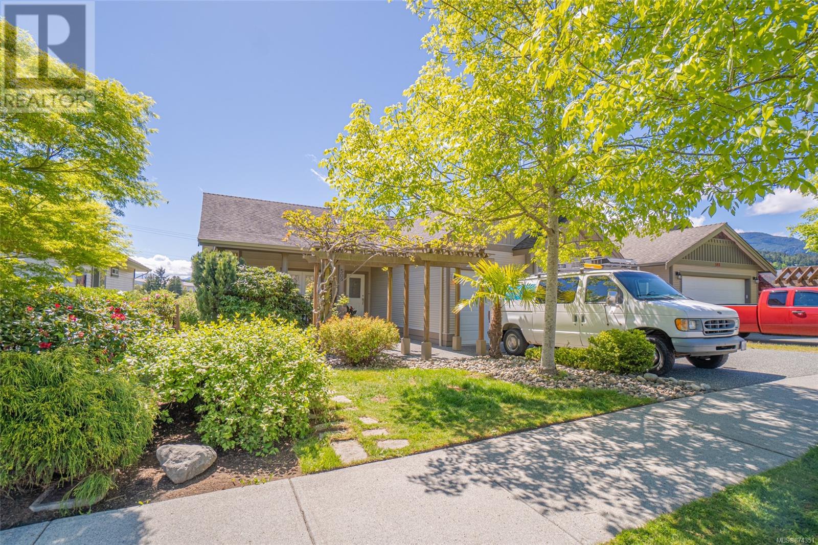 509 Poets Trail Drive, Nanaimo, BC, V9R 7C4