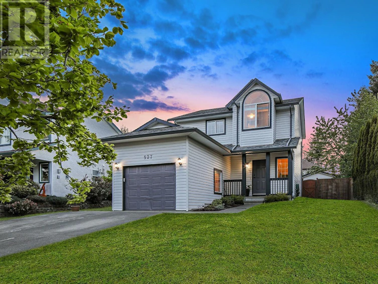 527 Deerwood Place, Comox, BC, V9M 4G3