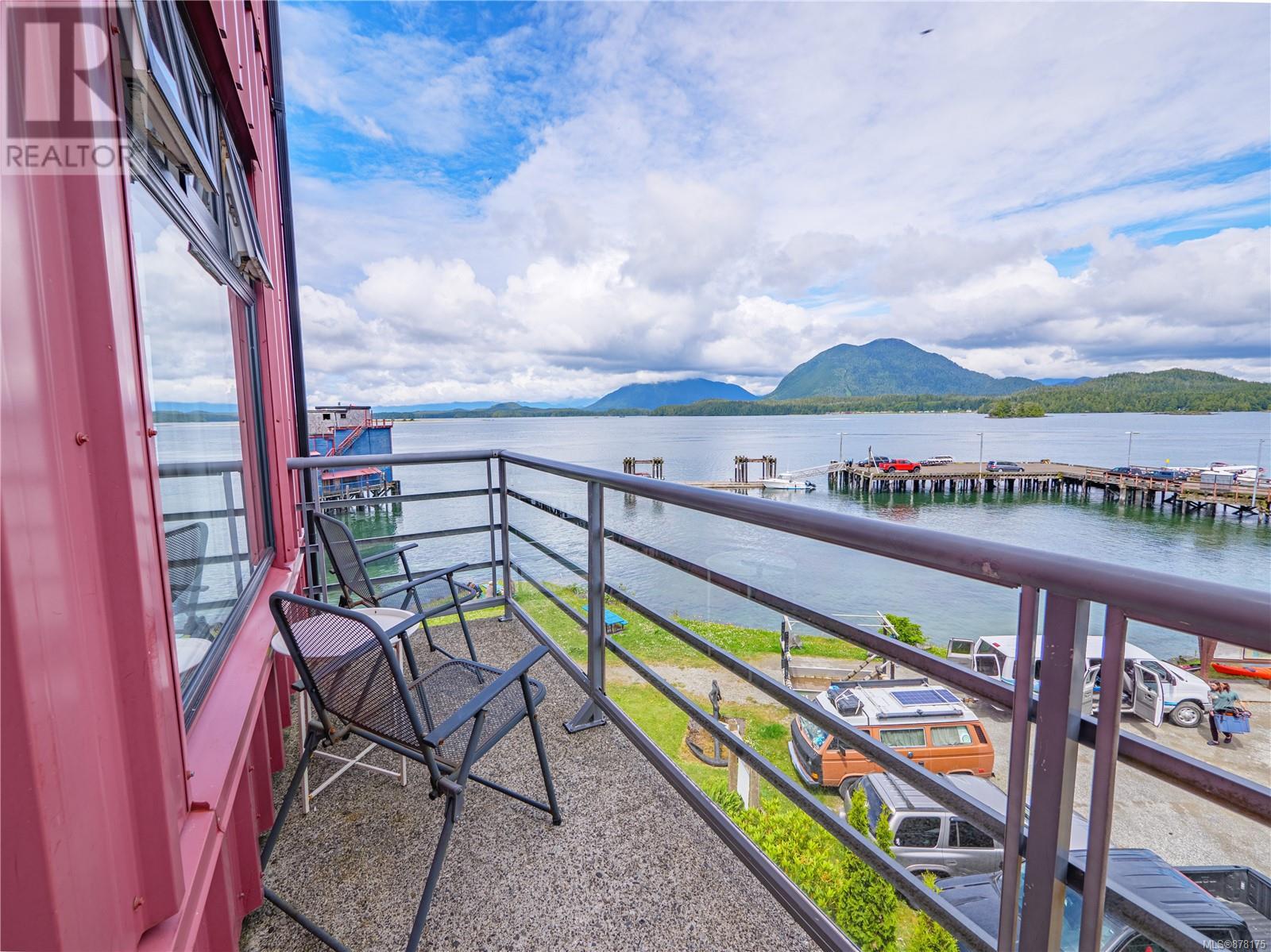 302-230 Main, Tofino, BC, V0R 2Z0