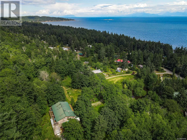 1597 Starbuck Lane, Gabriola Island, BC, V0R 1X5