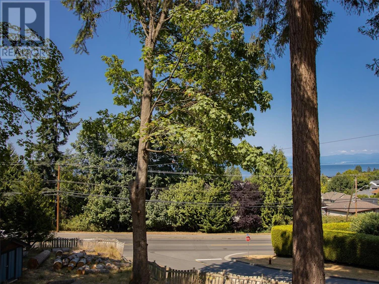 5309 Toms, Nanaimo, BC, V9T 5M9