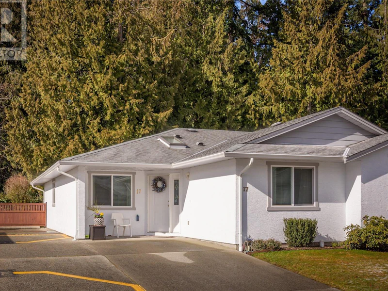 17 - 2458 Labieux Road, Nanaimo BC V9T 3M6