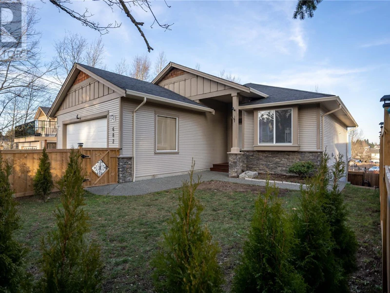 682 Howard Avenue, Nanaimo BC V9R 3S7